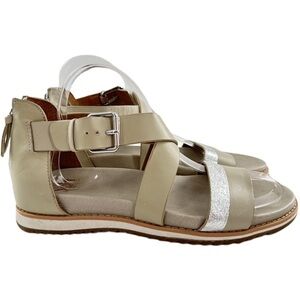Sofft Beige Leather Sandals with Silver Accent